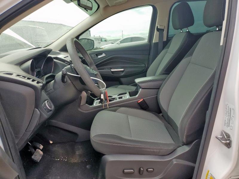  FORD ESCAPE 2017 Biały