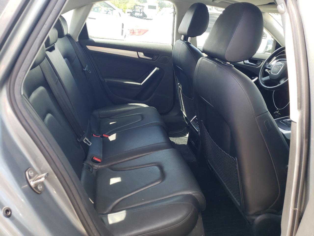 2010 Audi A4 Premium Plus VIN: WAUFFAFL5AN053343 Lot: 61799855