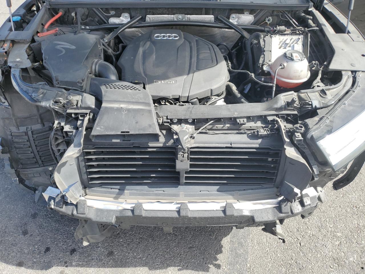 wa1anafy4j2234330 WA1ANAFY4J2234330 2018 Audi Q5 Premium