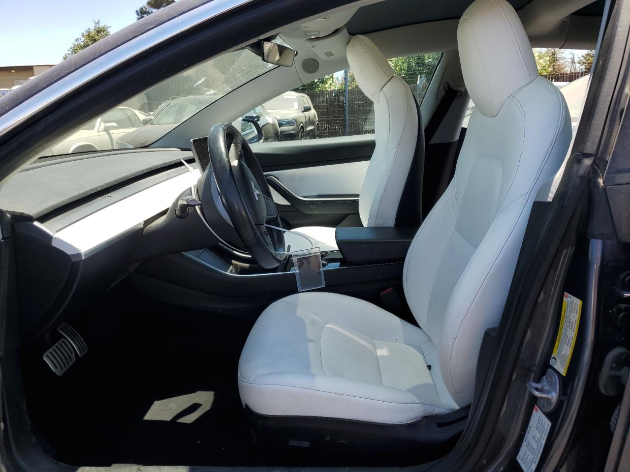 2018 Tesla Model 3 VIN: 5YJ3E1EBXJF079467 Lot: 62924905