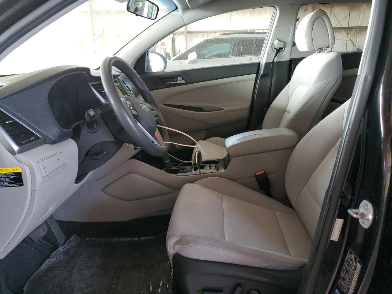 km8j33a49hu297882 KM8J33A49HU297882 2017 Hyundai Tucson Limited