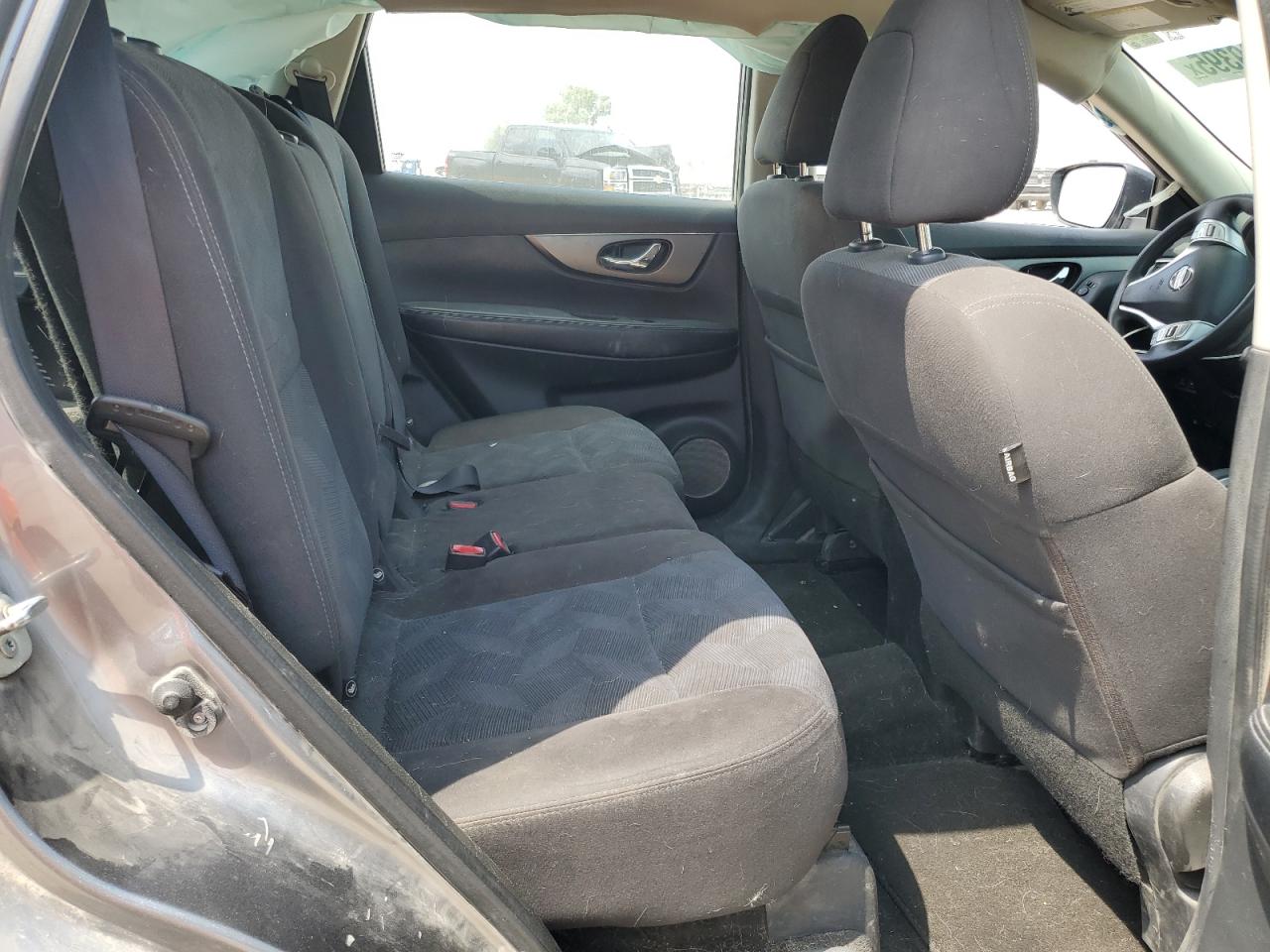 2016 Nissan Rogue S VIN: KNMAT2MV3GP635955 Lot: 64209395