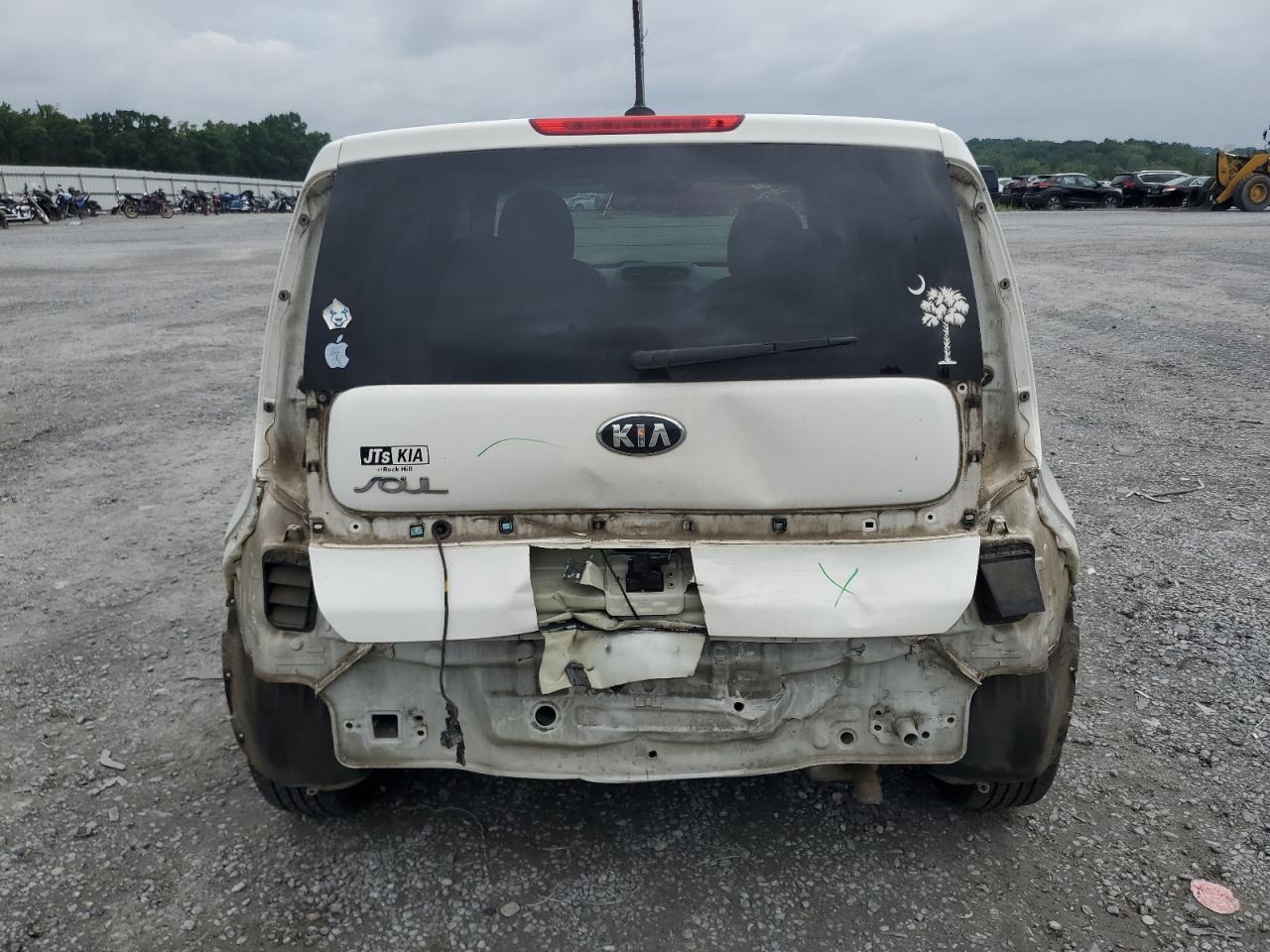 2016 Kia Soul VIN: KNDJN2A25G7400820 Lot: 64207075