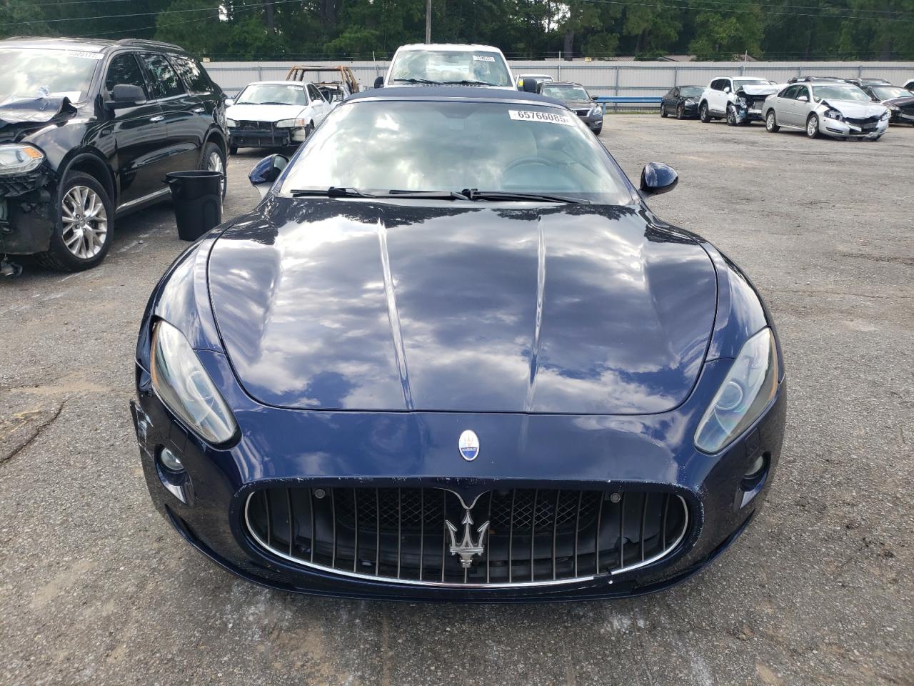 zam45kma0b0056357 ZAM45KMA0B0056357 2011 Maserati Granturismo S