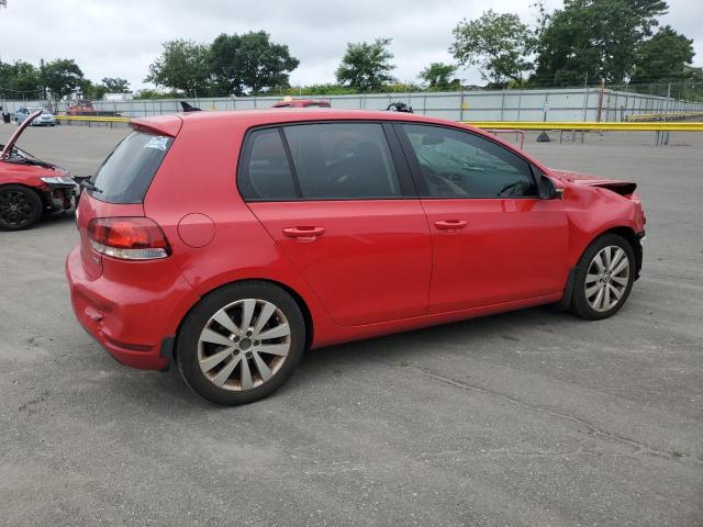  VOLKSWAGEN GOLF 2012 Красный