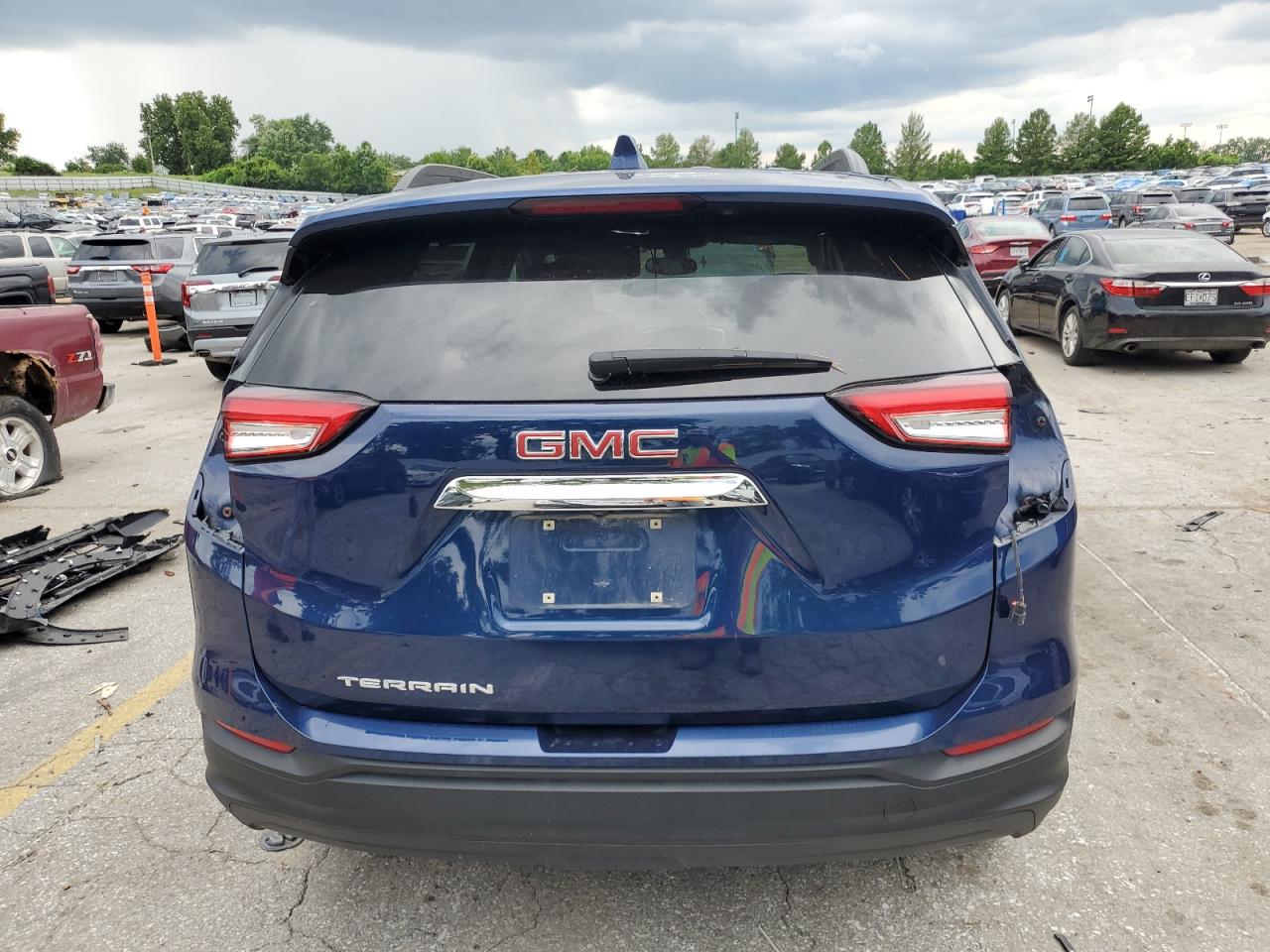 2022 GMC Terrain Sle VIN: 3GKALMEV8NL264038 Lot: 64686895