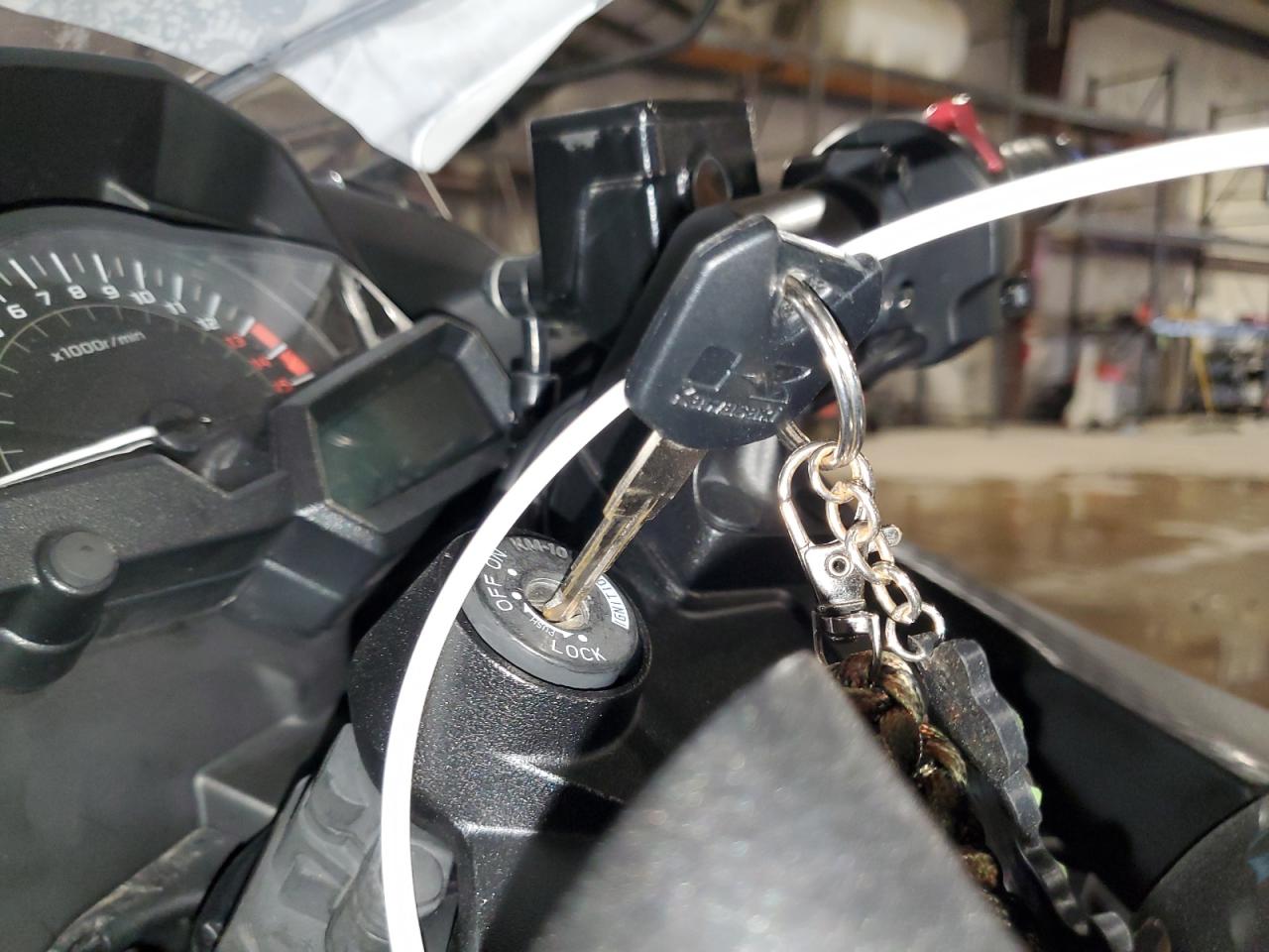 jkaex8a19fda23167 JKAEX8A19FDA23167 2015 Kawasaki Ex300 A