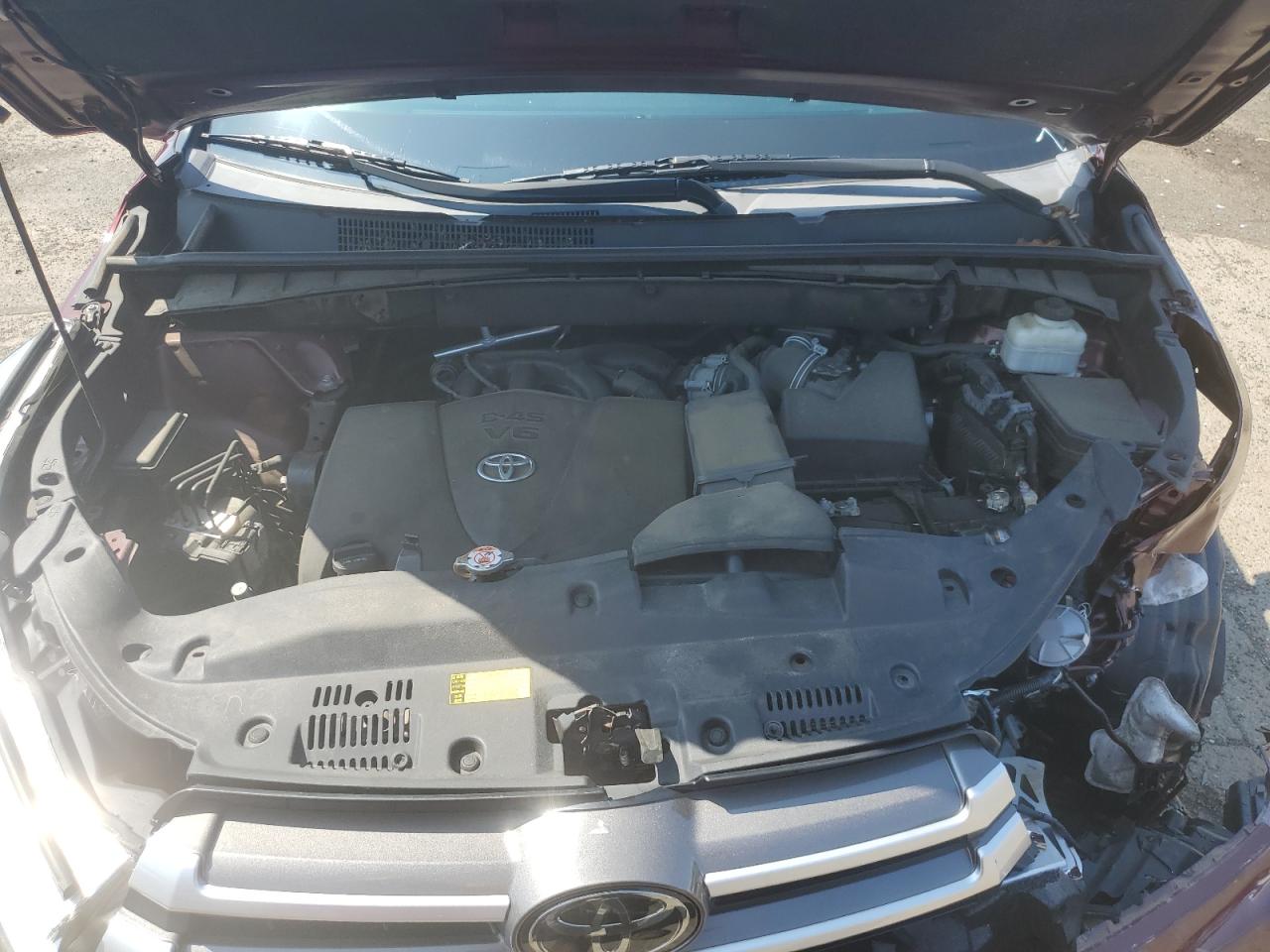 2019 Toyota Highlander Se VIN: 5TDJZRFH4KS922749 Lot: 64662865