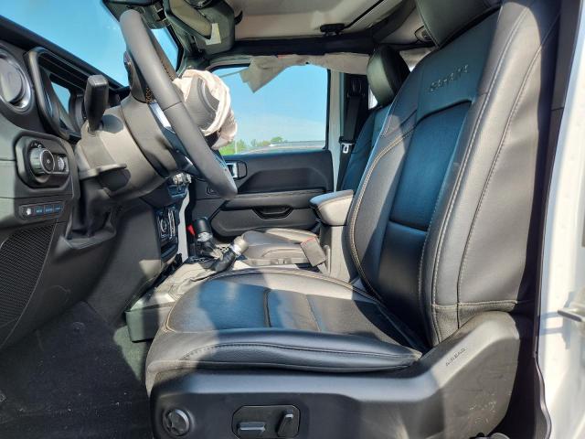 JEEP WRANGLER 2024 Белы