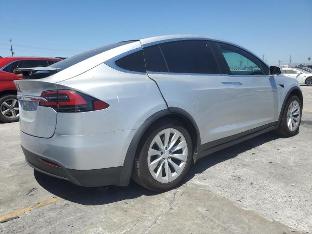  TESLA MODEL X 2018 Silver