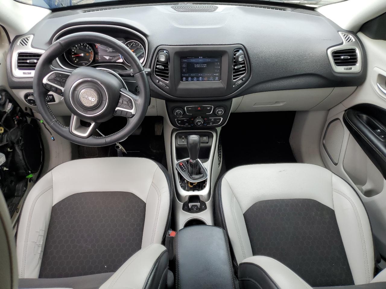 2018 Jeep Compass Latitude VIN: 3C4NJCBB5JT124997 Lot: 65201545