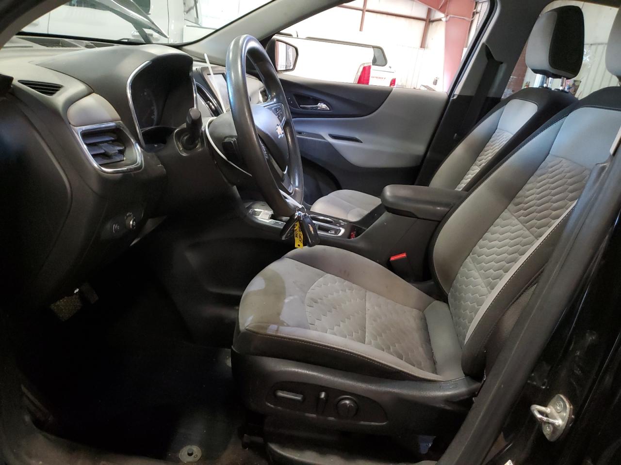 2020 Chevrolet Equinox Ls VIN: 2GNAXSEV2L6216421 Lot: 62853375