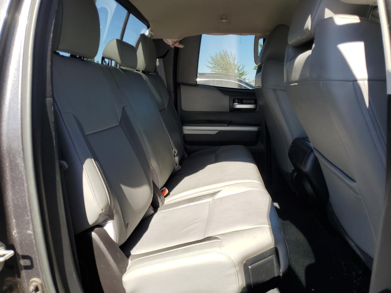 2018 Toyota Tundra Double Cab Limited VIN: 5TFBY5F1XJX711647 Lot: 64112615