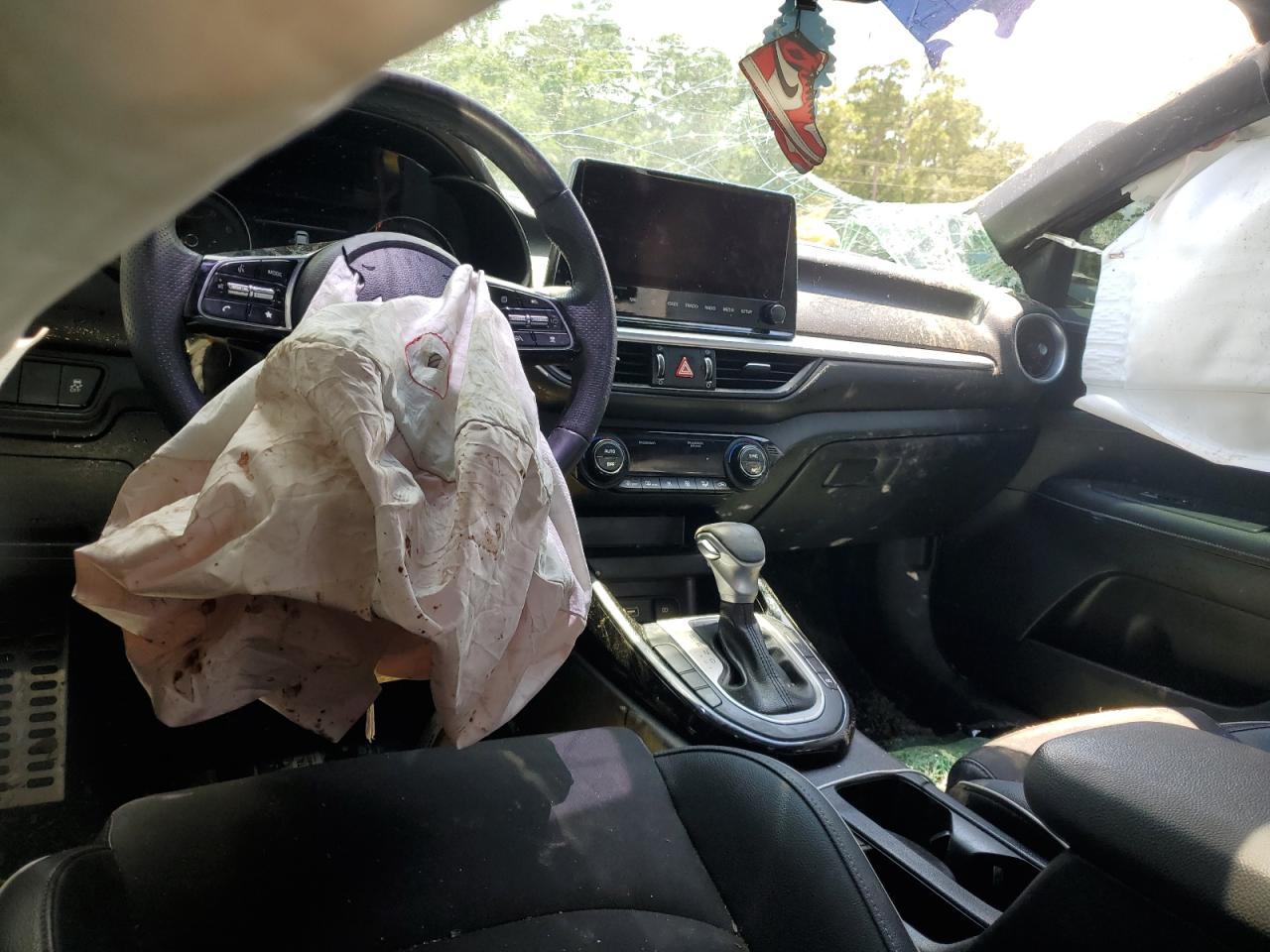 2023 Kia Forte Gt Line VIN: 3KPF54AD6PE555749 Lot: 70221525