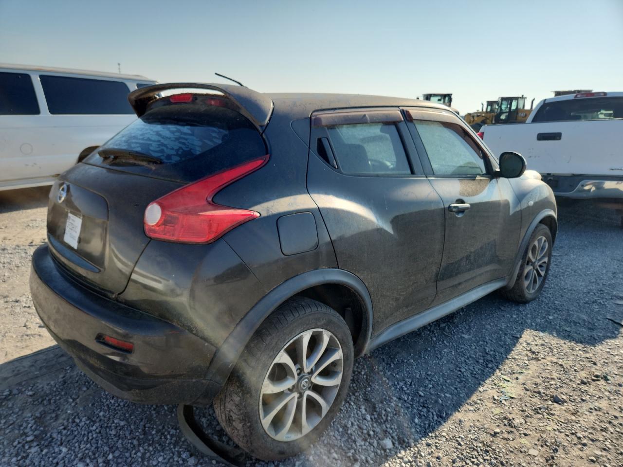 2011 Nissan Juke S VIN: JN8AF5MR1BT011703 Lot: 66165525