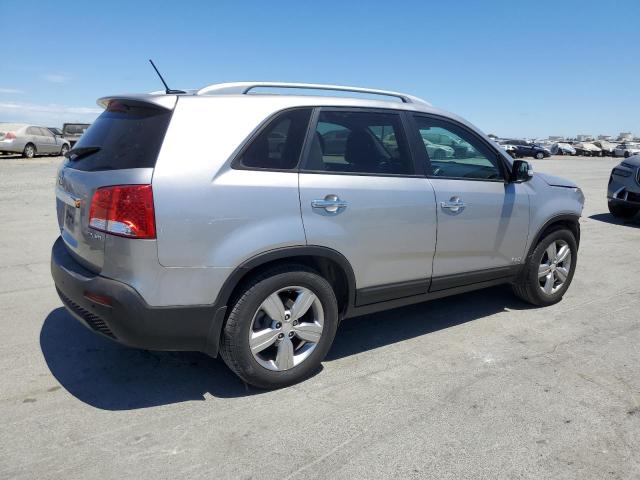  KIA SORENTO 2013 Silver