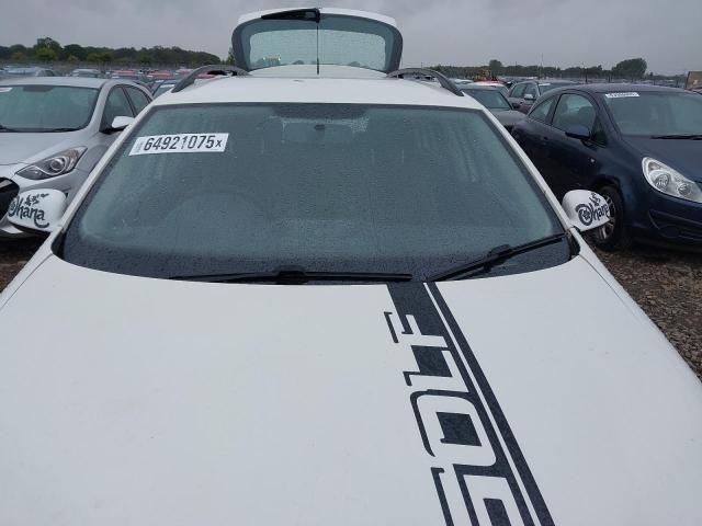 2010 VOLKSWAGEN GOLF BLUEM