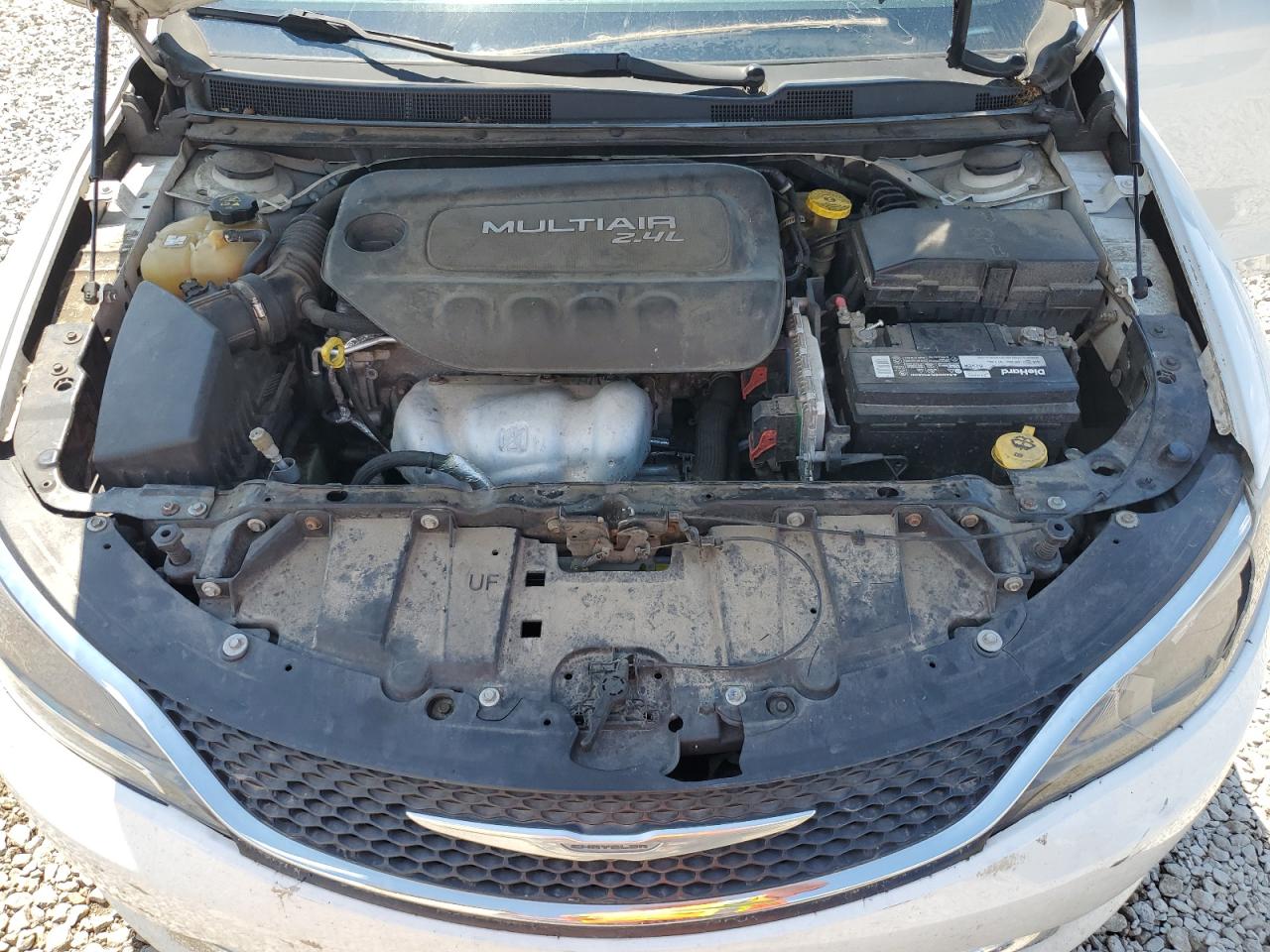 2015 Chrysler 200 Limited VIN: 1C3CCCAB0FN679614 Lot: 64724415