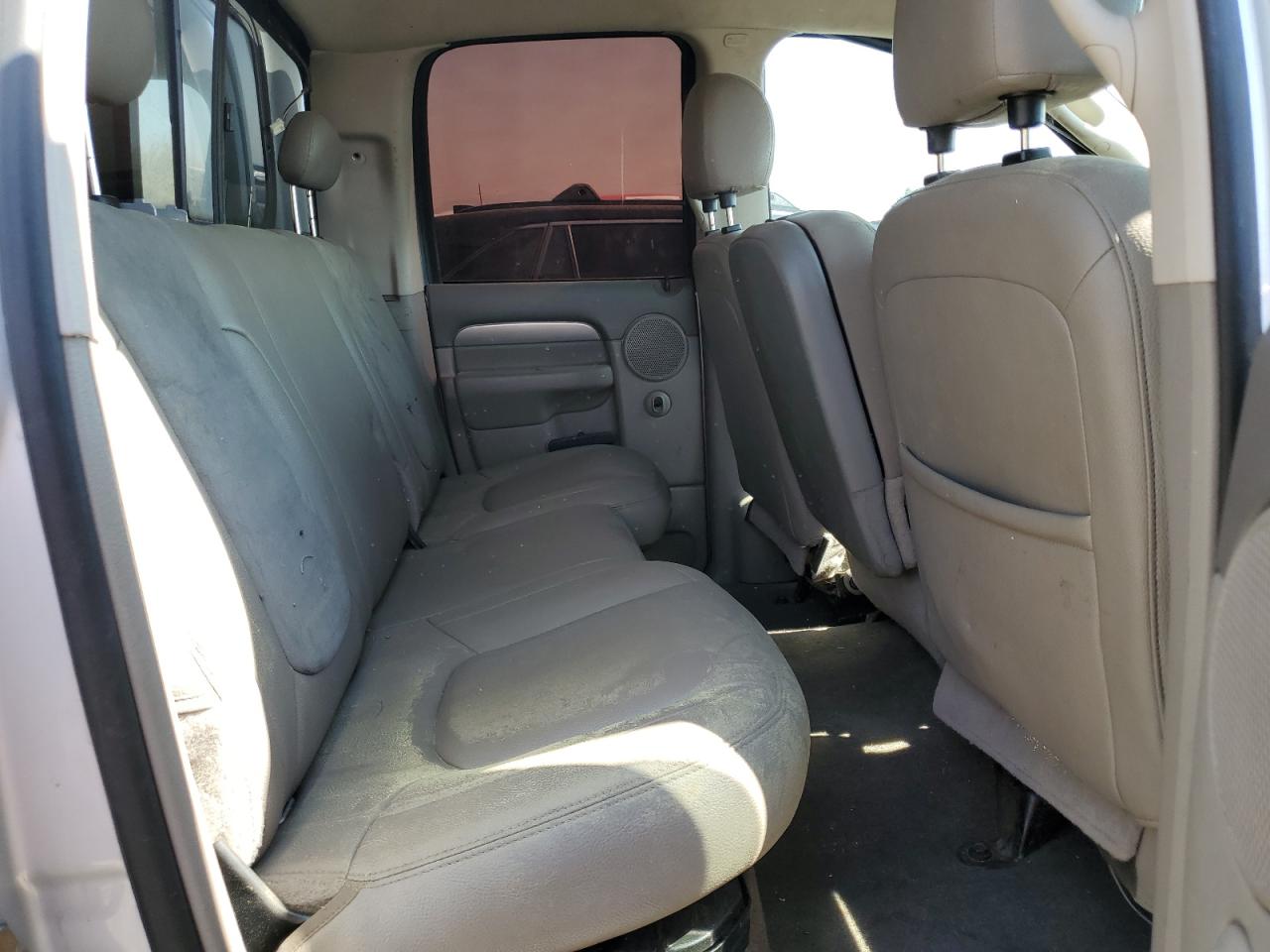 2005 Dodge Ram 1500 St VIN: 1D7HA18D83S260402 Lot: 64585775