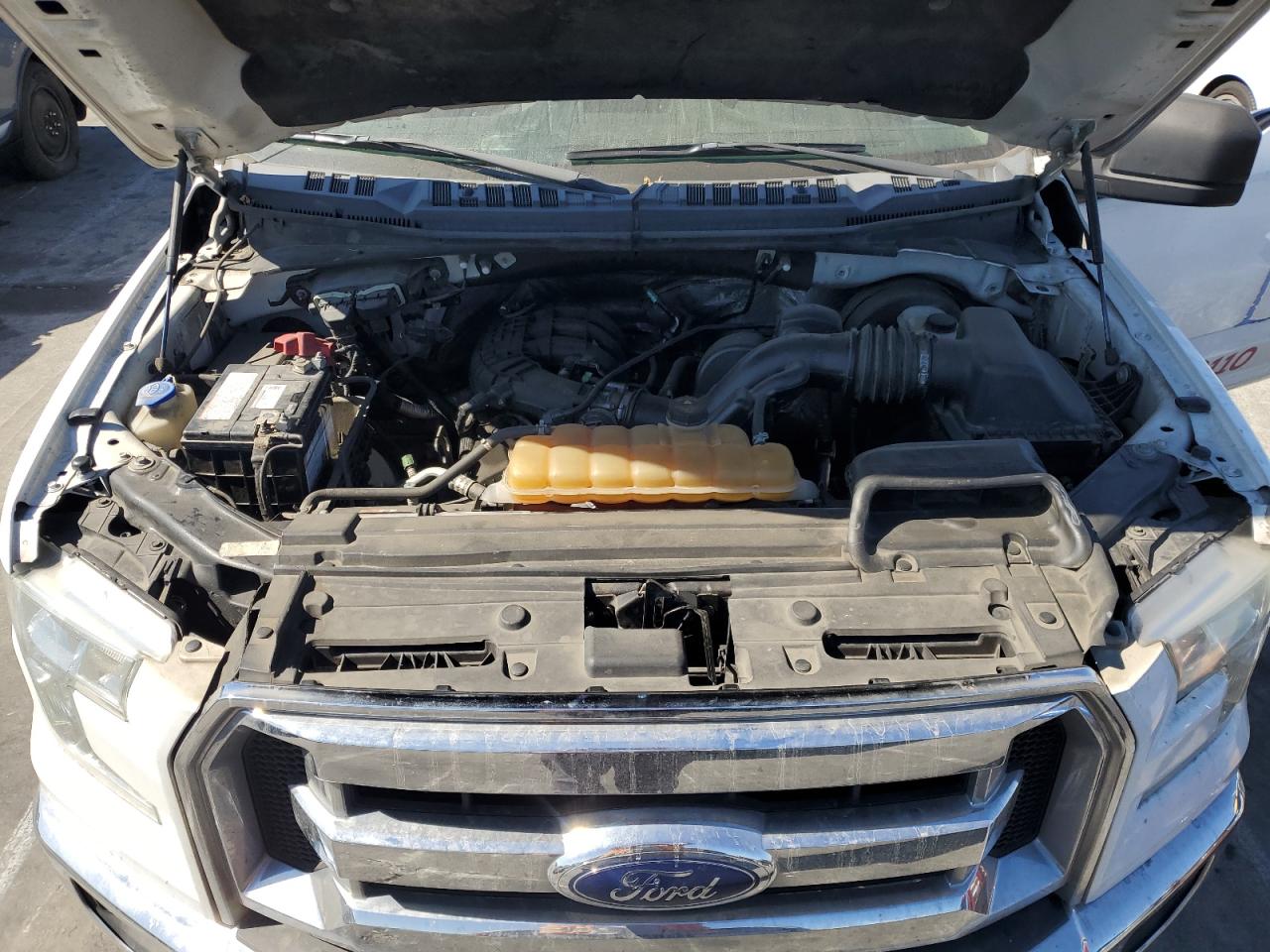 1FTEW1C80HKC25823 2017 Ford F150 Supercrew