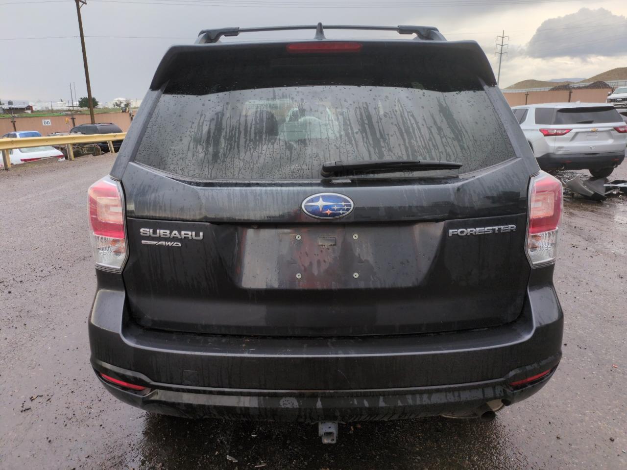 2018 Subaru Forester 2.5I Premium VIN: JF2SJAEC0JH515759 Lot: 64432665