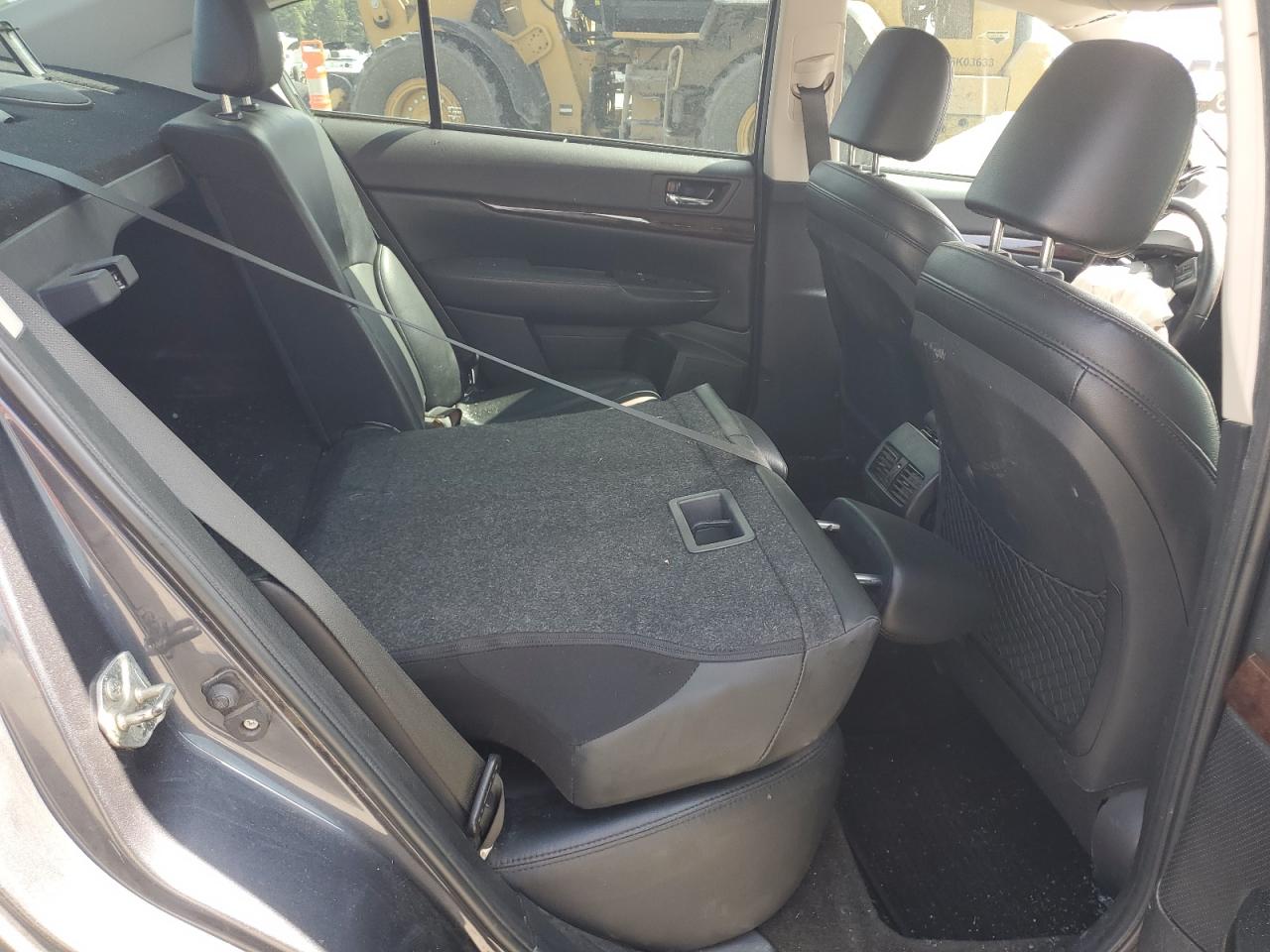 2014 Subaru Legacy 2.5I Limited VIN: 4S3BMBL65E3027581 Lot: 64504815