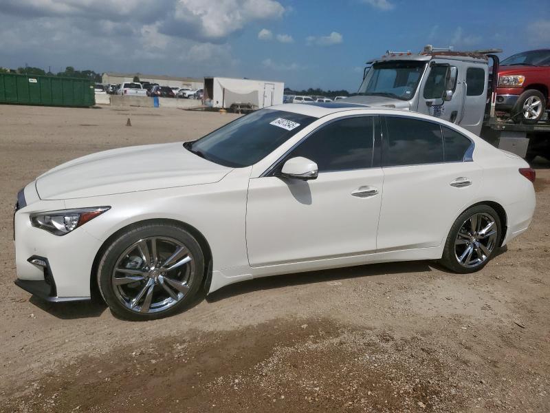  INFINITI Q50 2021 Biały