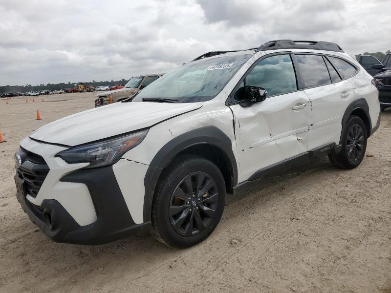  SUBARU OUTBACK 2024 White