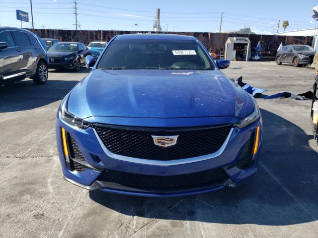 CADILLAC CT5 2021 Синий
