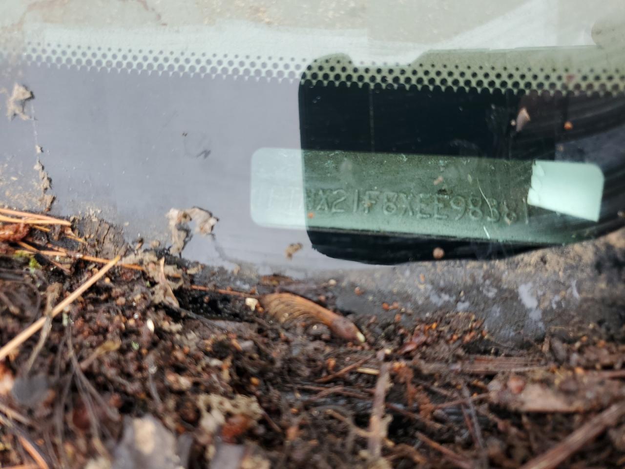 1999 Ford F250 Super Duty VIN: 1FTNX21F8XEE98381 Lot: 64363505