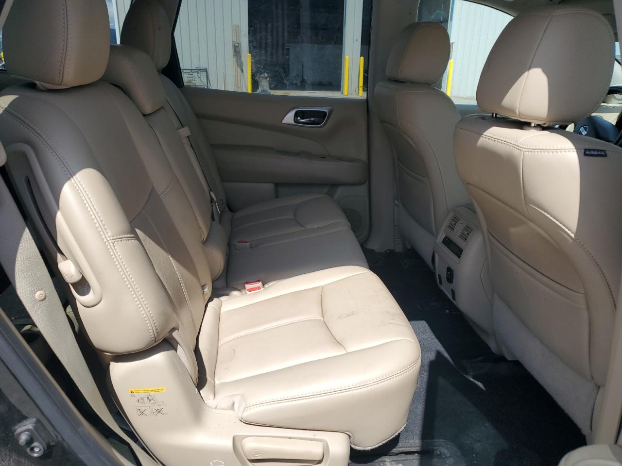 2017 Nissan Pathfinder S VIN: 5N1DR2MM3HC632724 Lot: 64319705