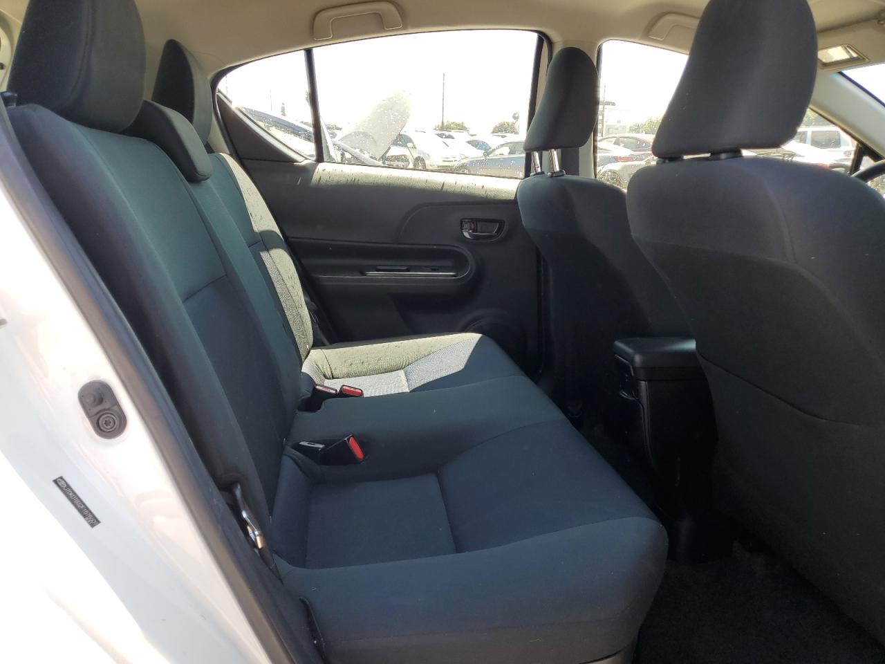 2015 Toyota Prius C VIN: JTDKDTB32F1578609 Lot: 63699185