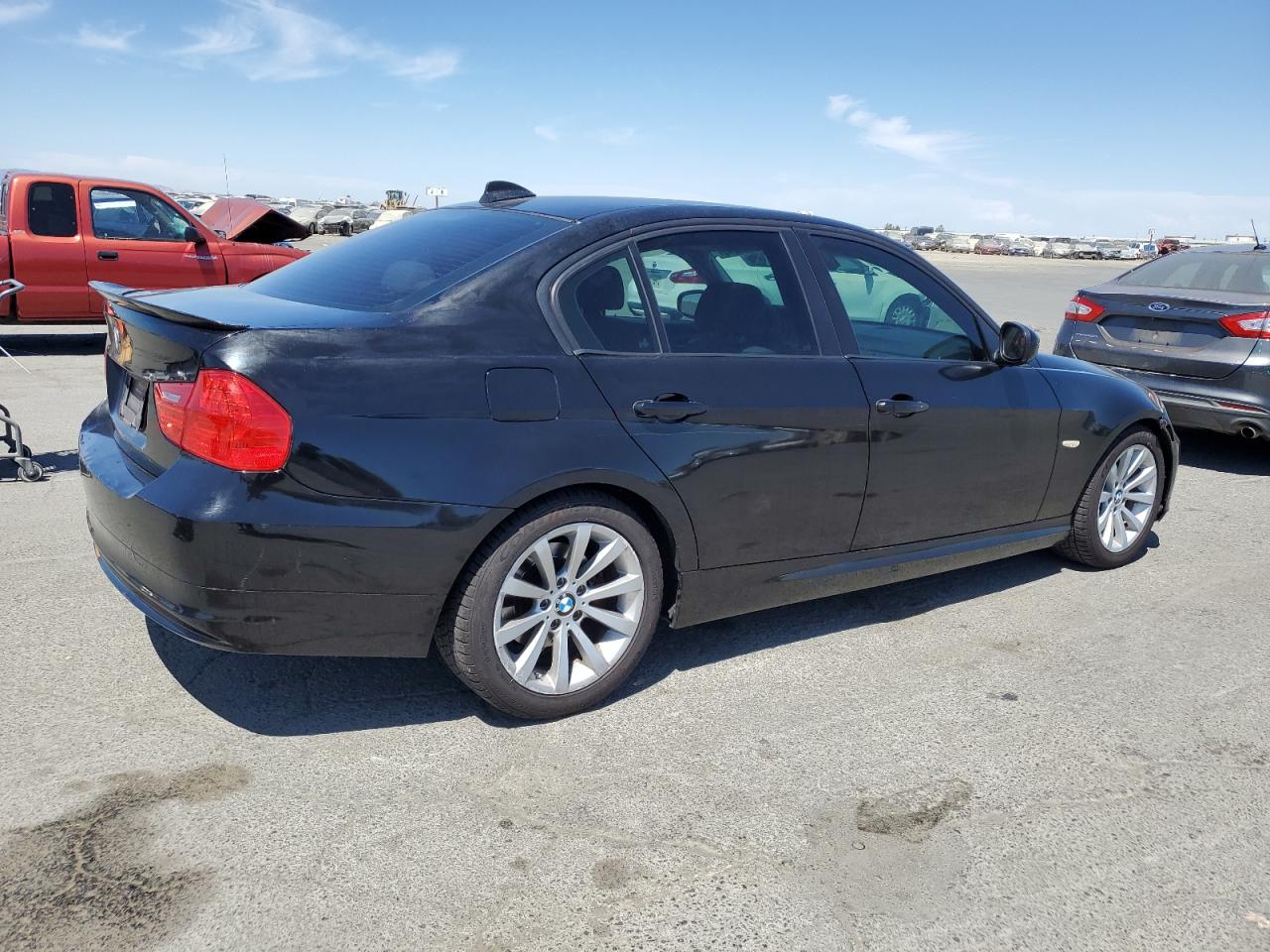 wbaph7g57anm48075 WBAPH7G57ANM48075 2010 BMW 328 I