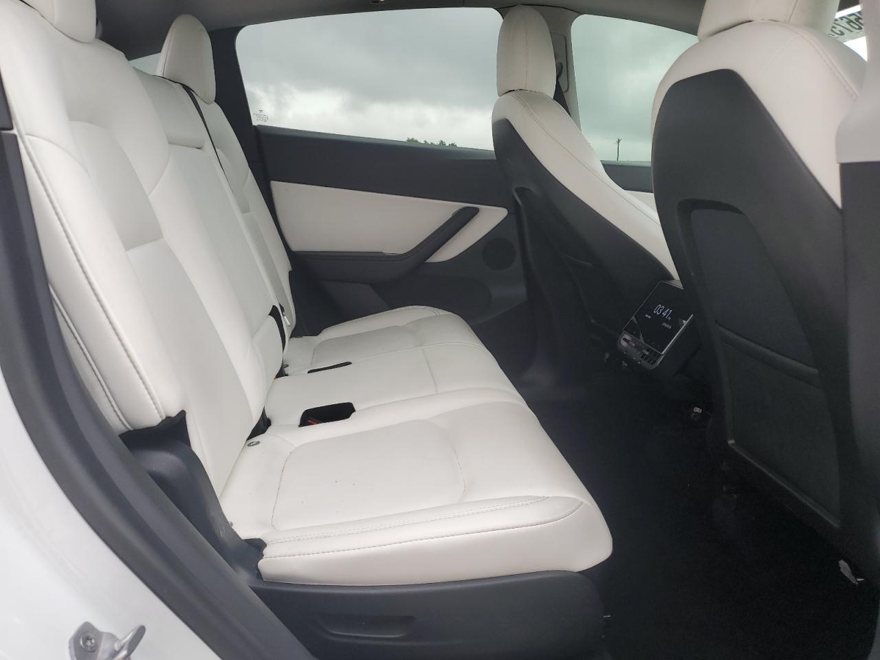 2021 Tesla Model Y VIN: 5YJYGAEE6MF116044 Lot: 63225675