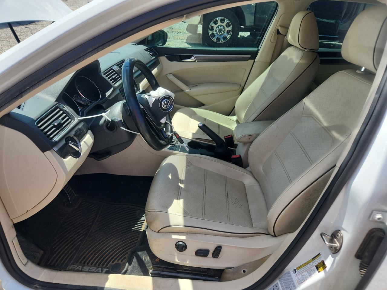 2018 Volkswagen Passat S VIN: 1VWAA7A34JC016590 Lot: 63272515
