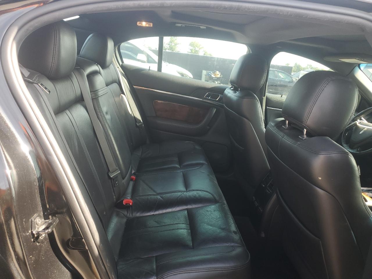 1LNHL9DK9DG603743 2013 Lincoln Mks