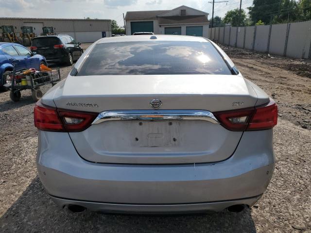  NISSAN MAXIMA 2018 Srebrny