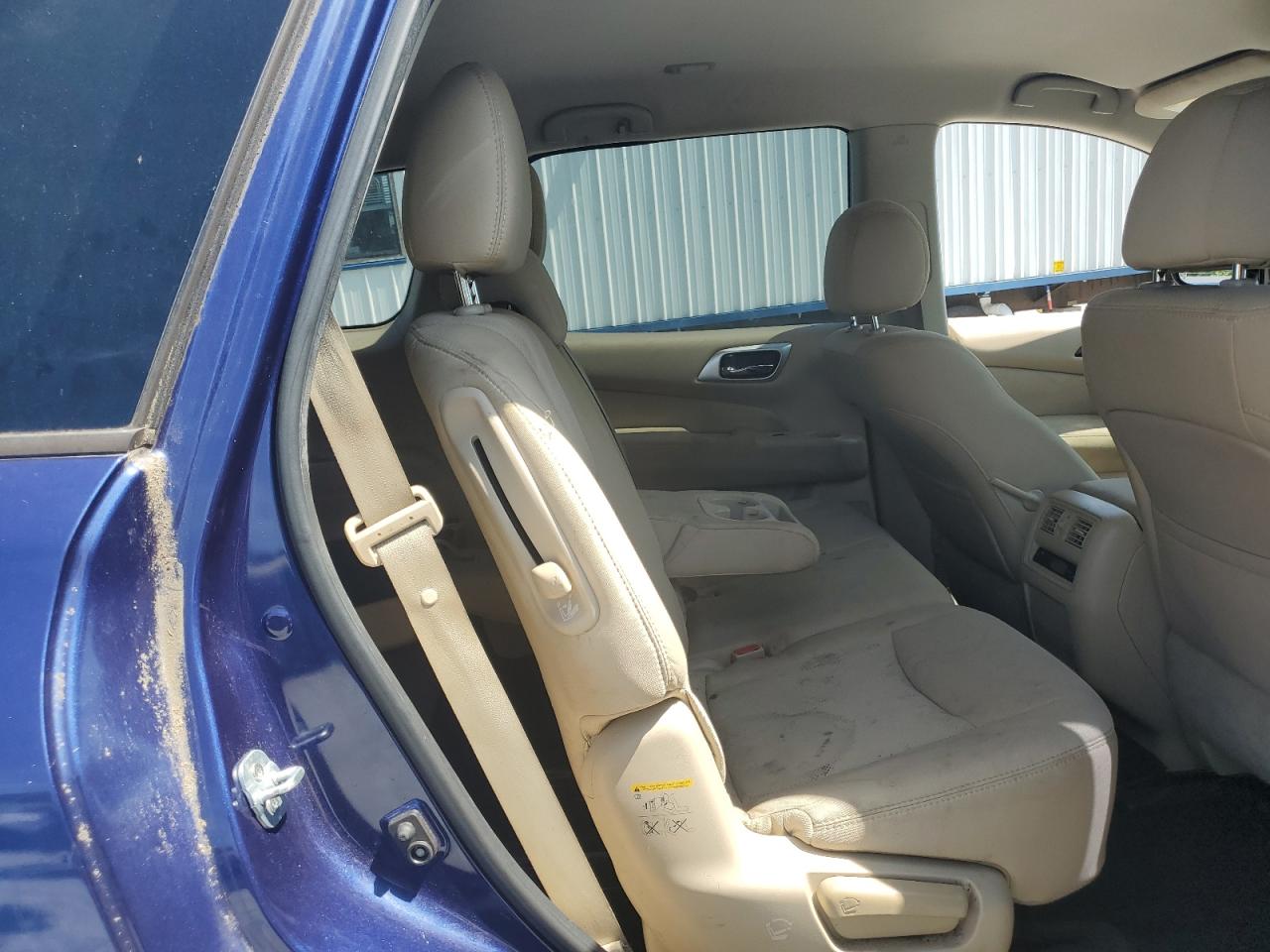 2017 Nissan Pathfinder S VIN: 5N1DR2MN7HC600335 Lot: 63022925