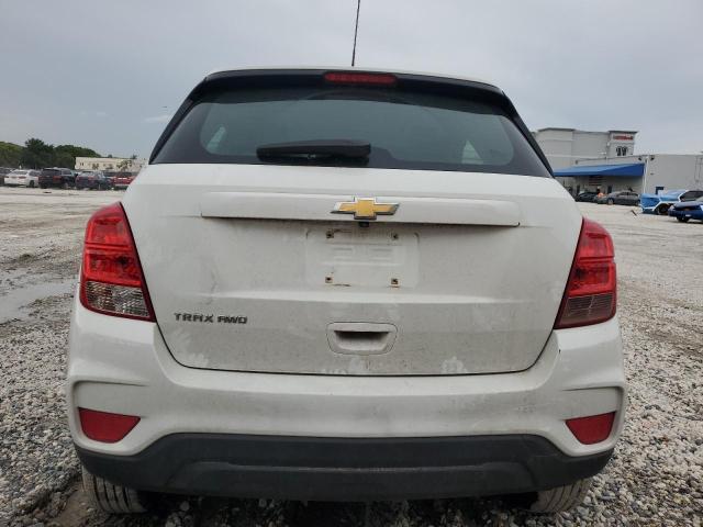 Паркетники CHEVROLET TRAX 2017 Белы