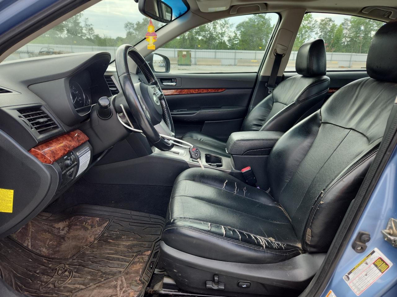 2010 Subaru Legacy 2.5I Limited VIN: 4S3BMCK6XA3243833 Lot: 65880155