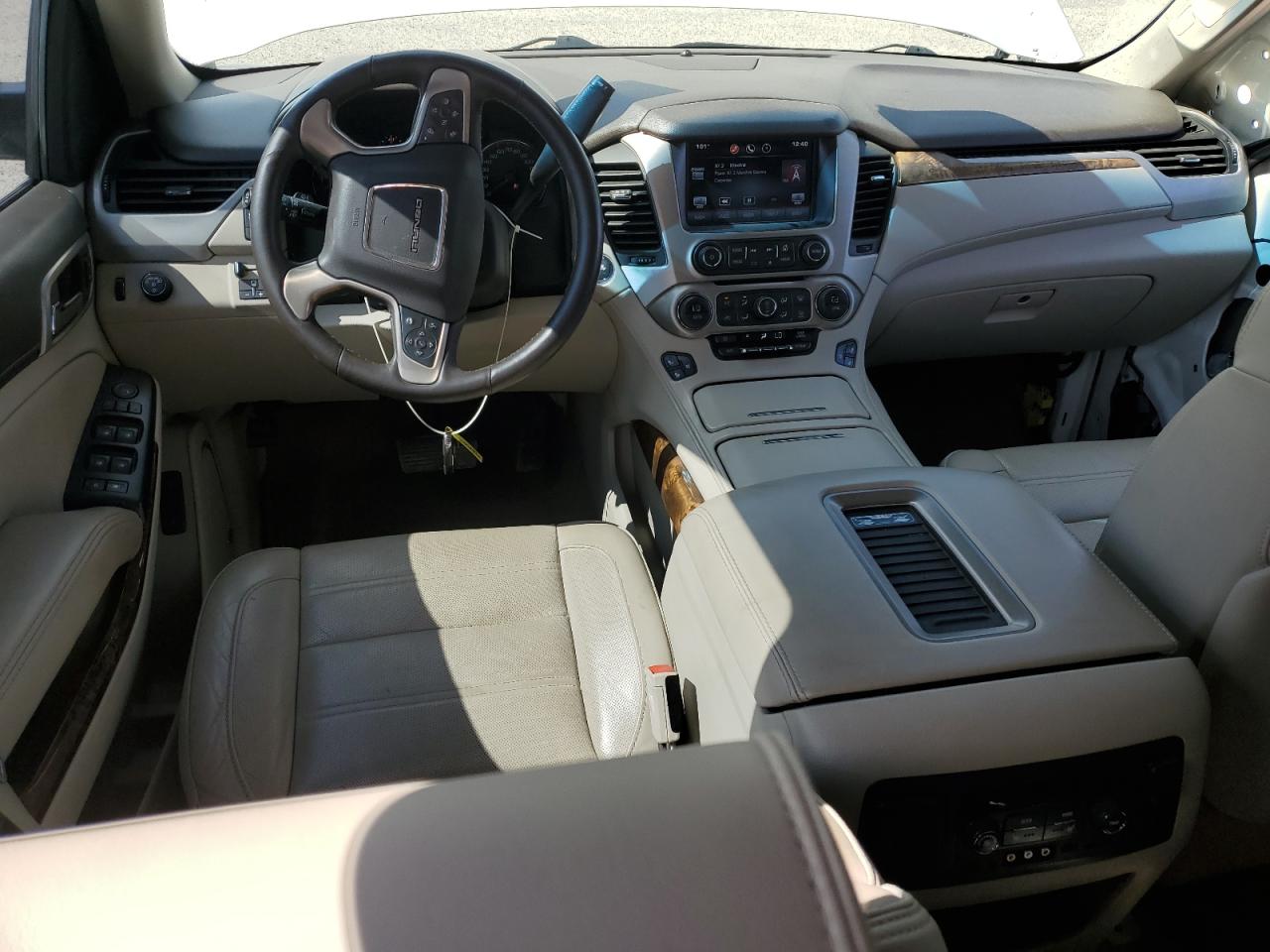 2015 GMC Yukon Denali VIN: 1GKS1CKJ9FR721133 Lot: 63393145