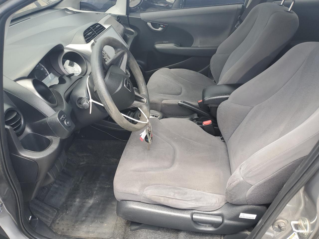 2010 Honda Fit VIN: JHMGE8H22AS013163 Lot: 64255355