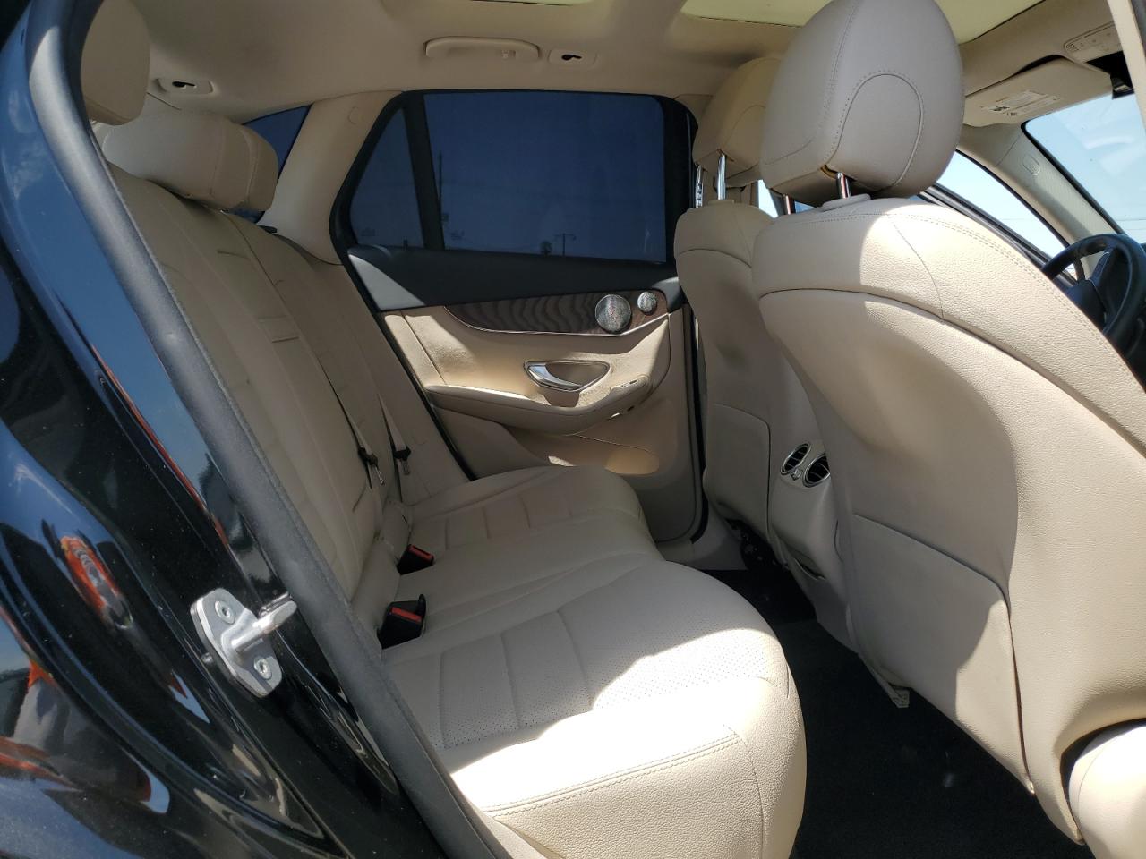 2019 Mercedes-Benz Glc 350E VIN: WDC0G5EB7KF615111 Lot: 64810035