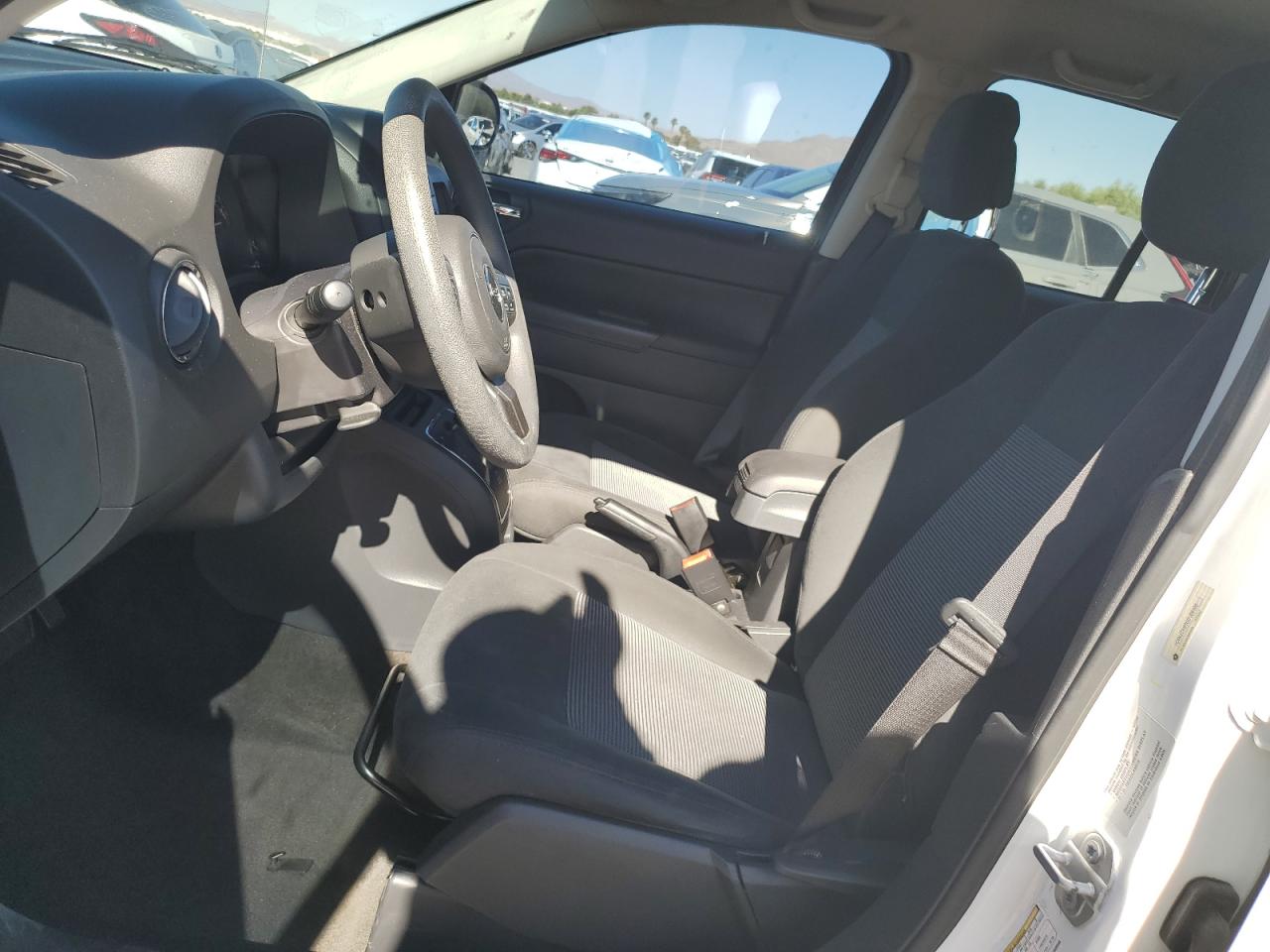 1c4njcbb9gd506500 1C4NJCBB9GD506500 2016 Jeep Compass Sport