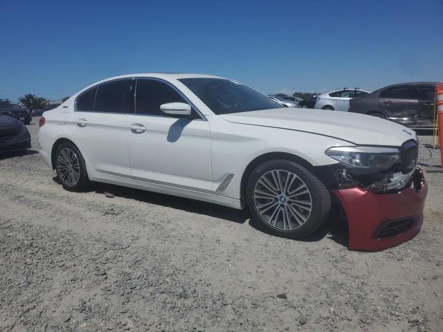 2019 BMW 530E