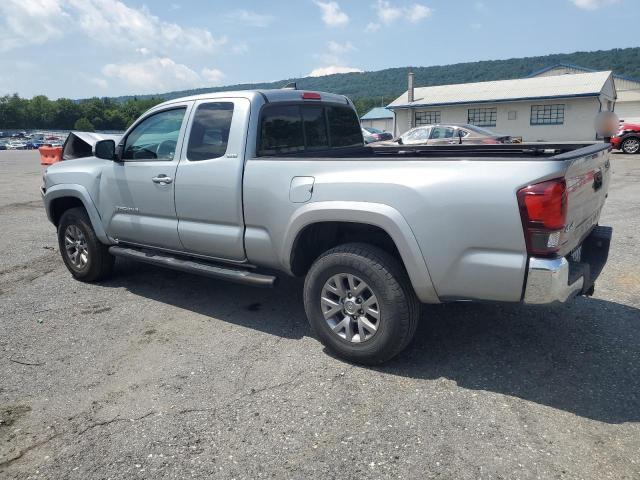  TOYOTA TACOMA 2019 Srebrny