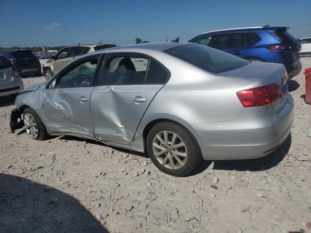  VOLKSWAGEN JETTA 2012 Srebrny
