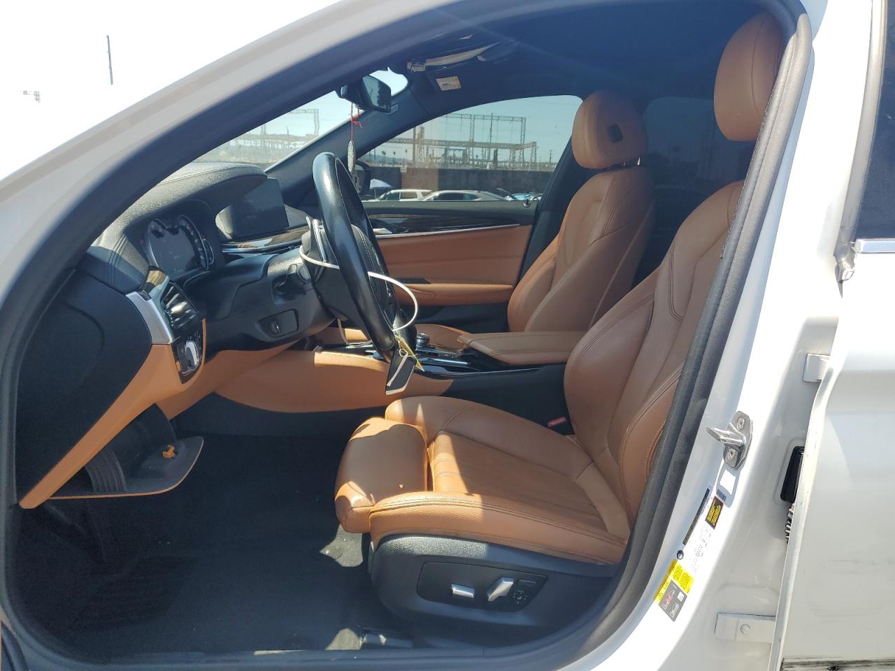2018 BMW 530E VIN: WBAJA9C5XJB249292 Lot: 65263885
