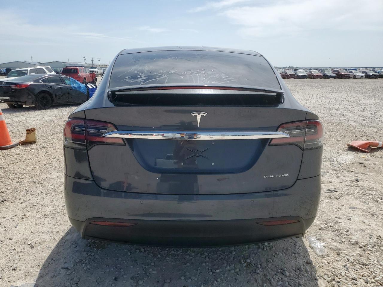 2020 Tesla Model X VIN: 5YJXCBE25LF305236 Lot: 65386265