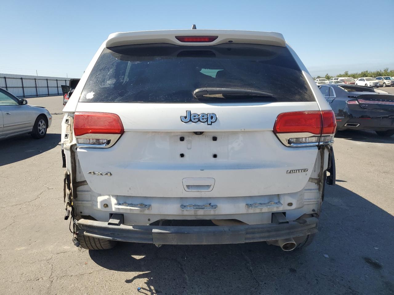 2015 Jeep Grand Cherokee Limited VIN: 1C4RJFBG7FC807561 Lot: 65595835